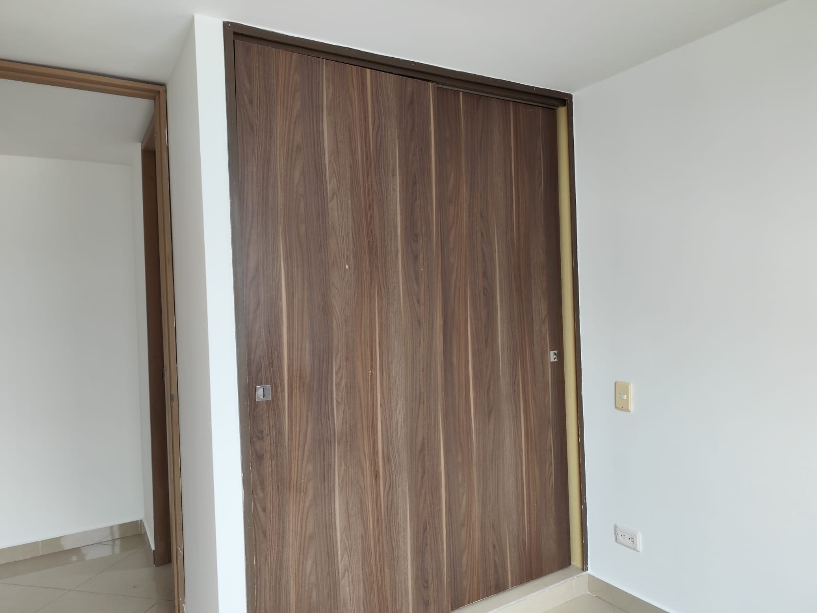 https://mmiprhedhizonliwnpui.supabase.co/storage/v1/object/public/gallery/1e38313b-588a-4c0c-8ff4-820af49b4c96.png