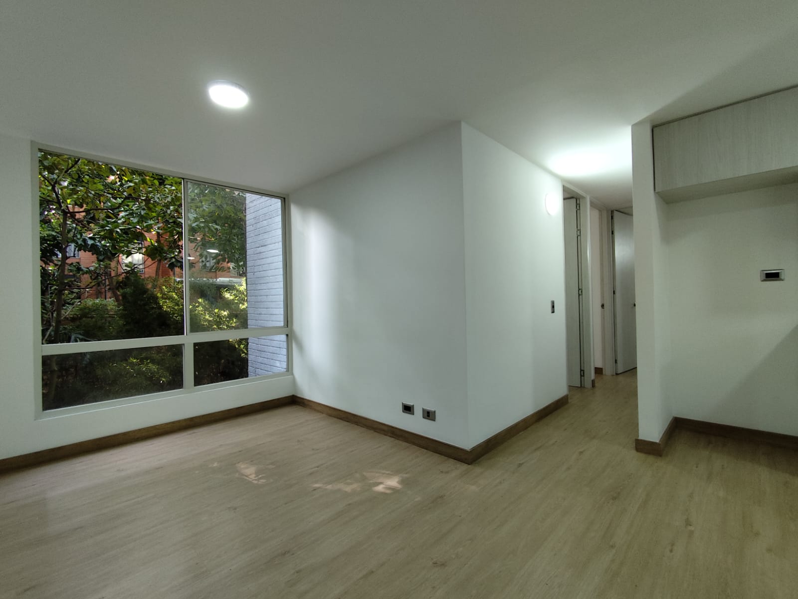 https://mmiprhedhizonliwnpui.supabase.co/storage/v1/object/public/gallery/5f197952-5429-46c6-b6e1-b4dbade73421.png