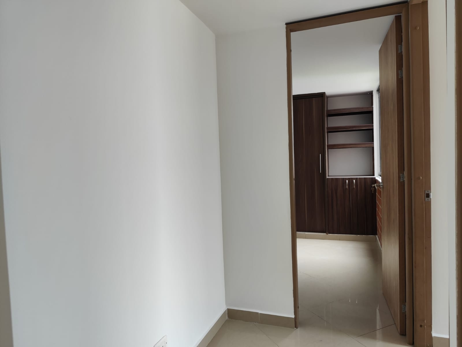 https://mmiprhedhizonliwnpui.supabase.co/storage/v1/object/public/gallery/7f0b3d58-71af-48f1-8604-abd0196f0a6e.png