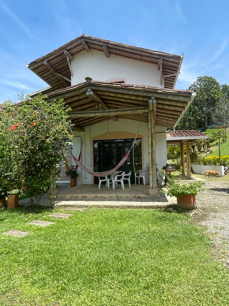 https://mmiprhedhizonliwnpui.supabase.co/storage/v1/object/public/gallery/f947d1d3-aa99-4530-baff-0f7ddd0584d2.png