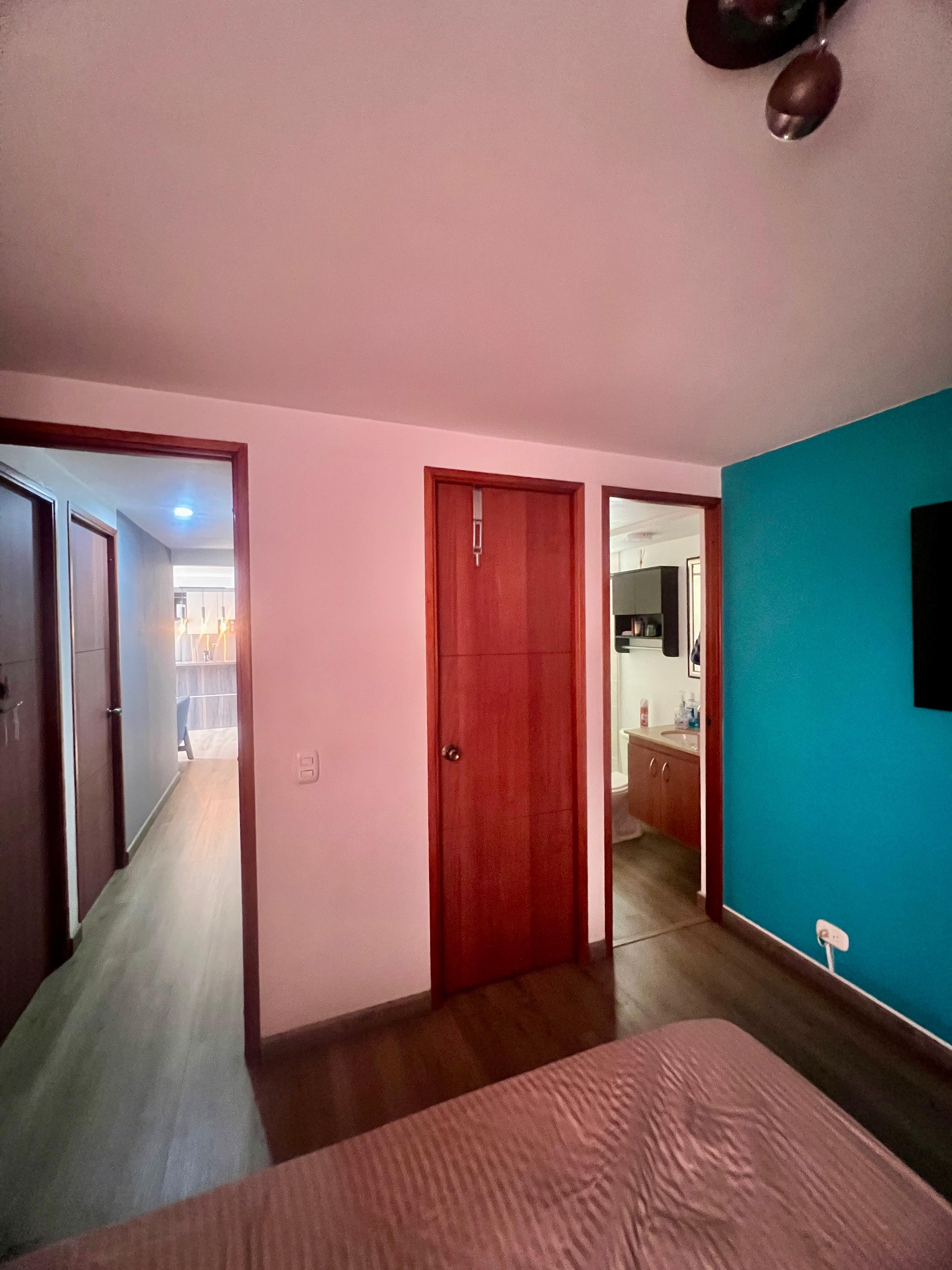 https://mmiprhedhizonliwnpui.supabase.co/storage/v1/object/public/gallery/ffc6c83f-1aae-412f-94b3-f7131deb79b6.png